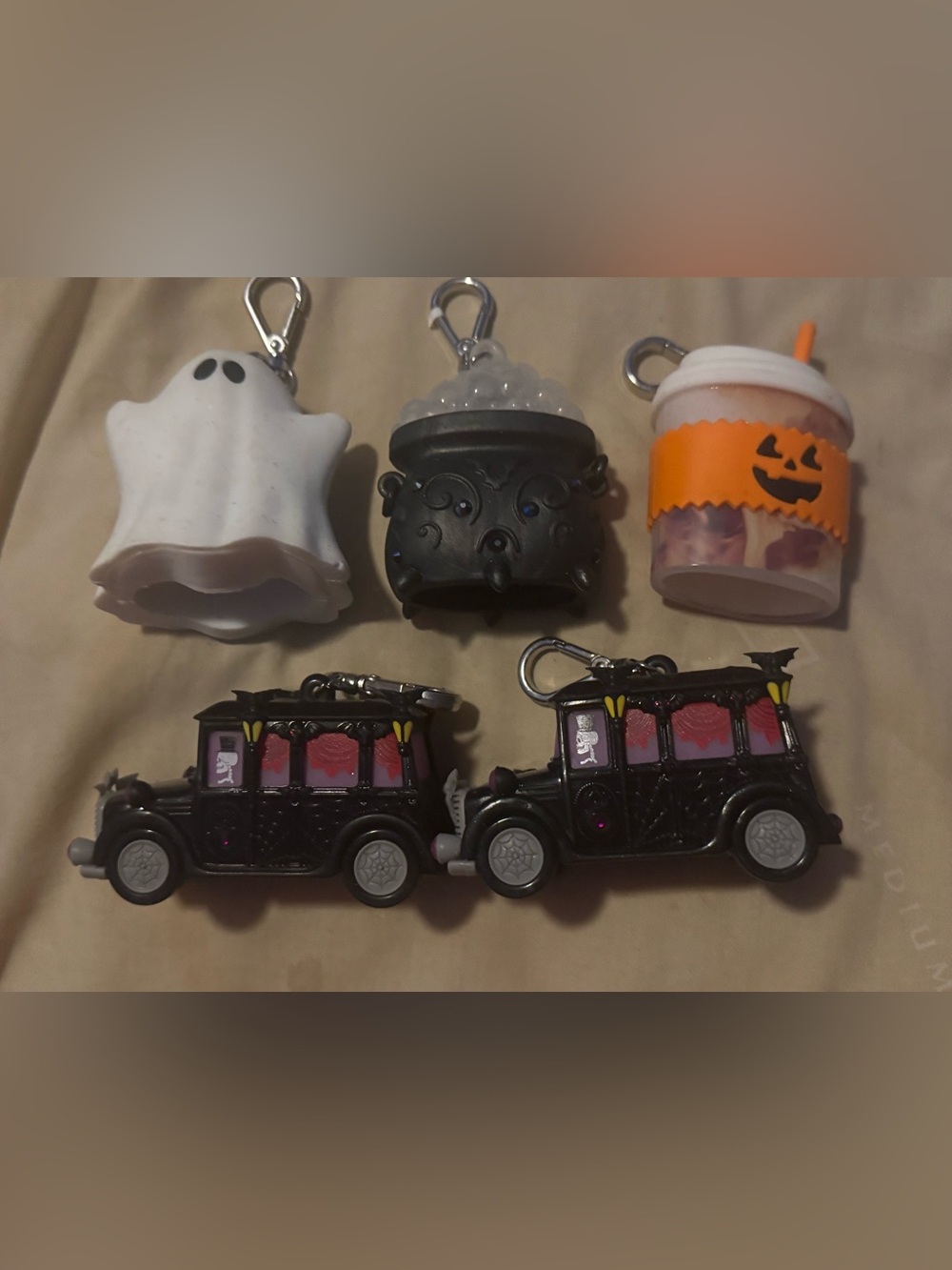 Bath and Body Works Halloween hand sanitizer holder - 4pc